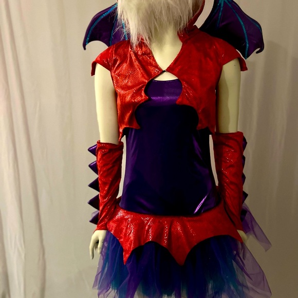 Adorable Princess Paradise adult costume. Outstanding quality. Adult 4-6. - Picture 9 of 13